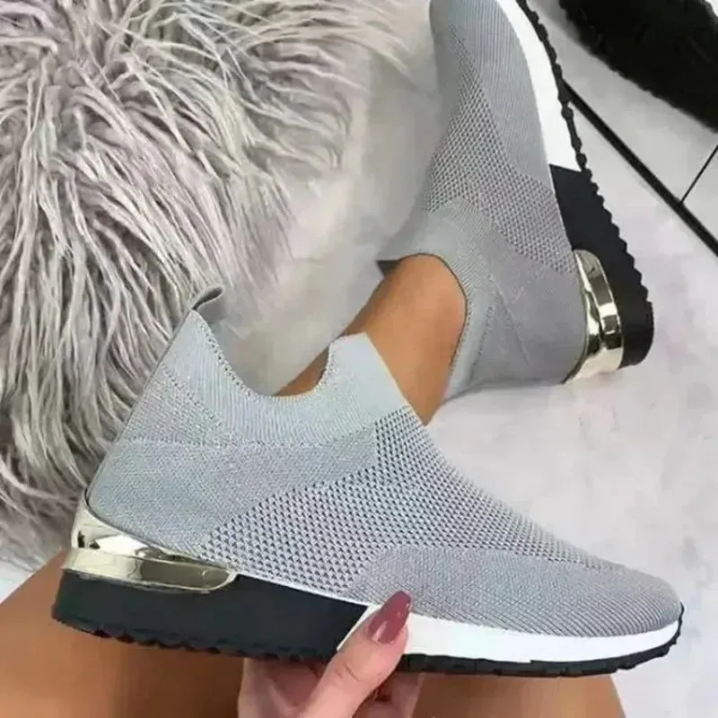 2024 Women's Breathable Mesh Slip-On Platform Sneakers – Fashionable Casual Flat Shoes