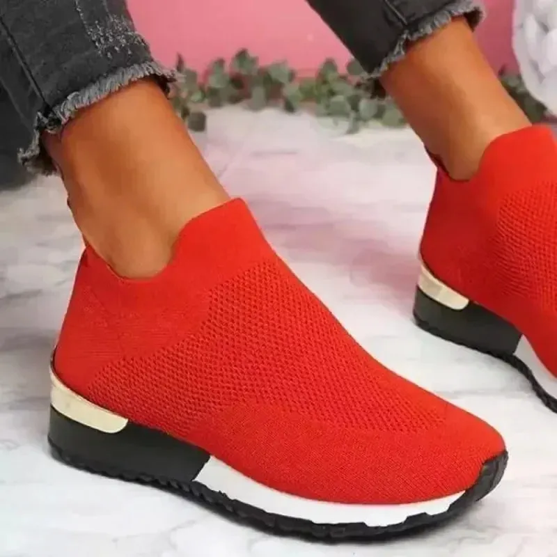2024 Women's Breathable Mesh Slip-On Platform Sneakers – Fashionable Casual Flat Shoes