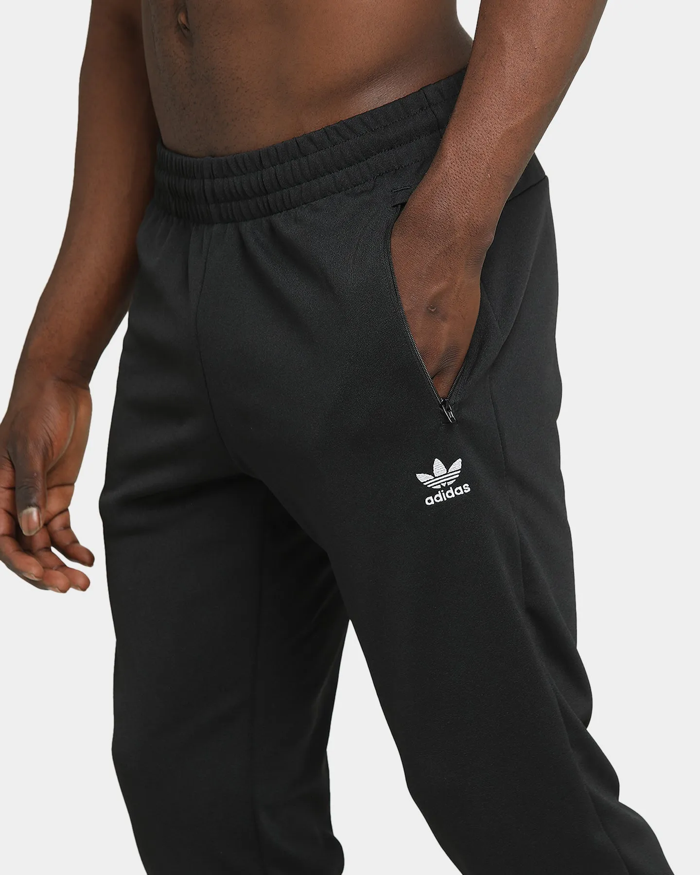 Adidas Essential Trackpant Black