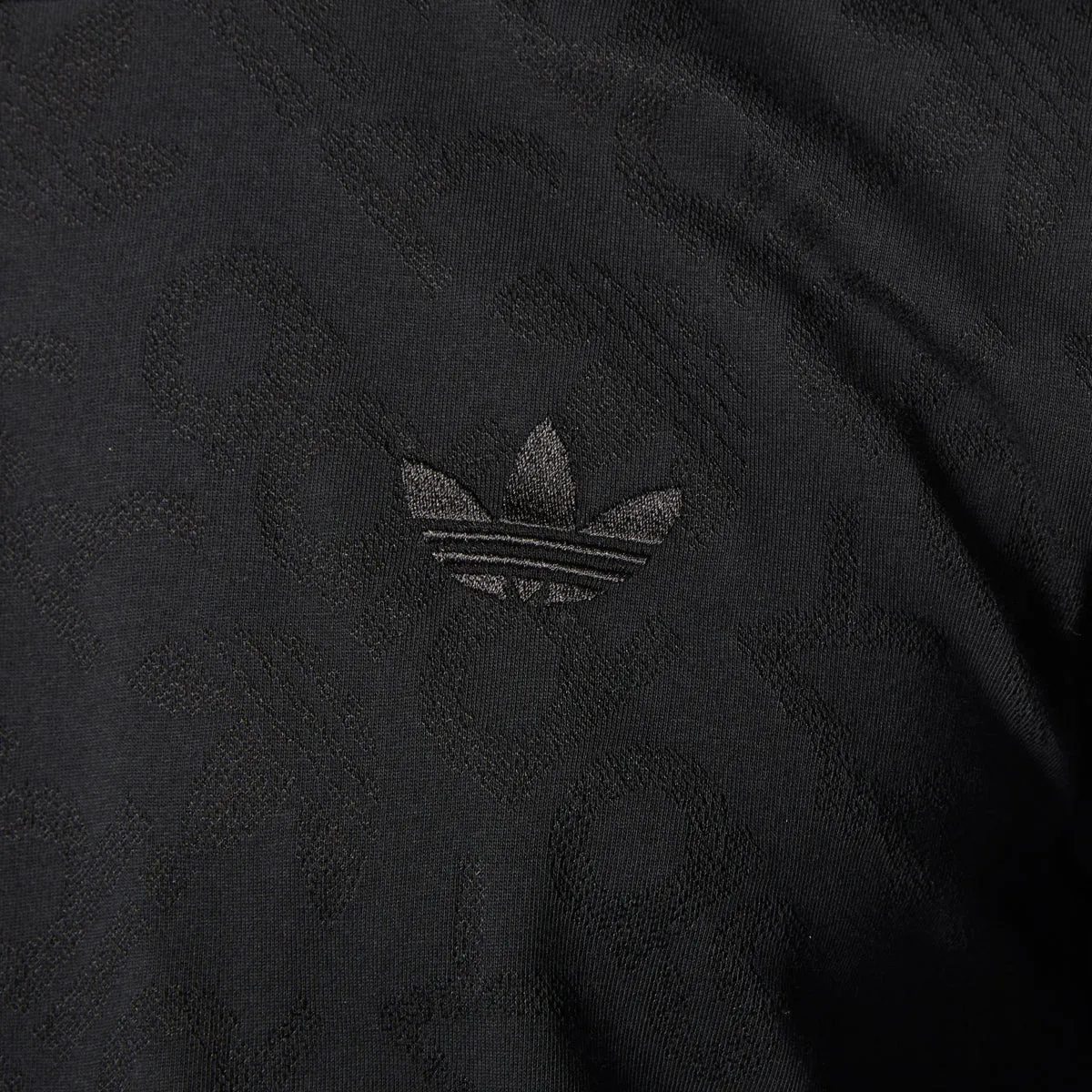 Adidas Men's Originals Logo Jaquard Tee Black