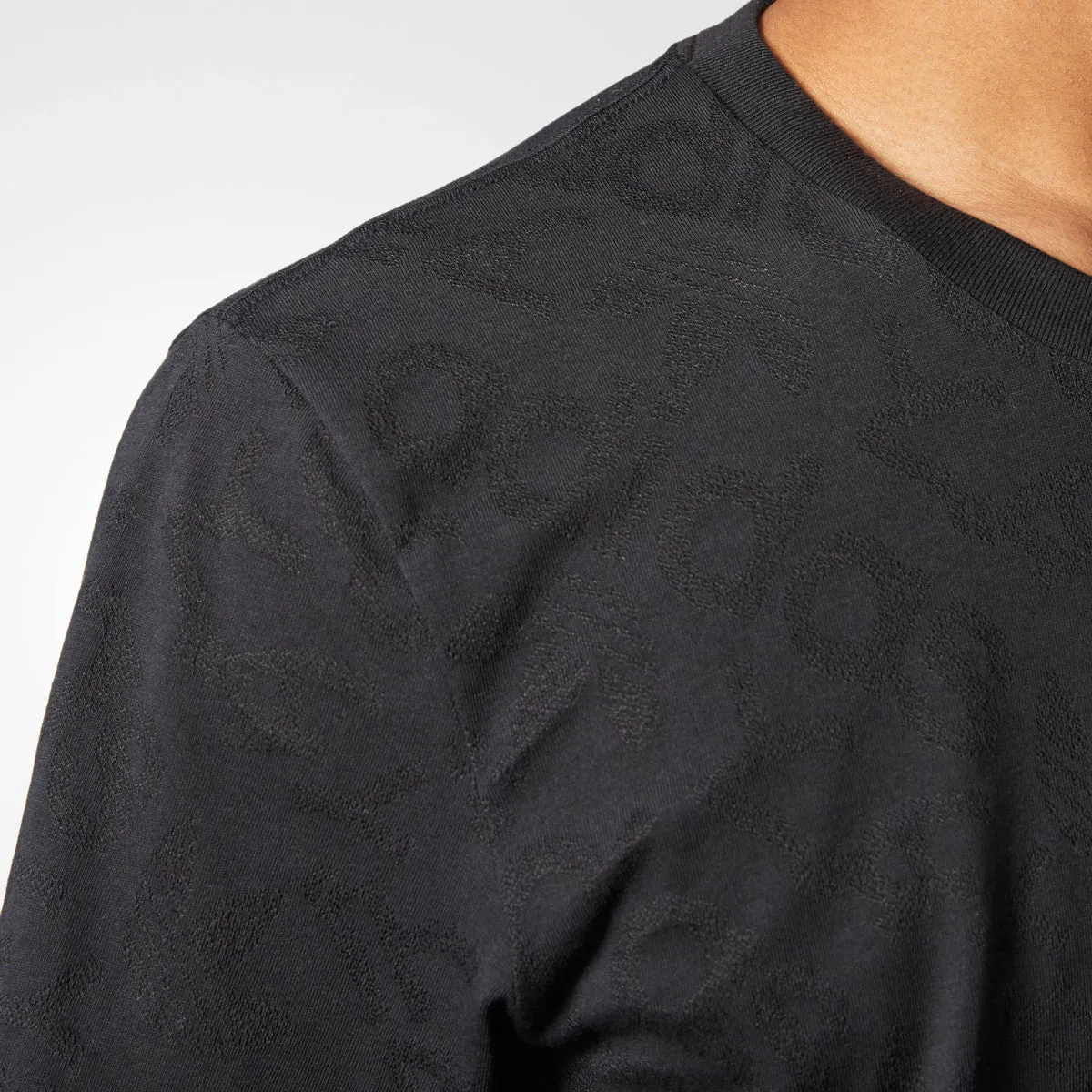 Adidas Men's Originals Logo Jaquard Tee Black