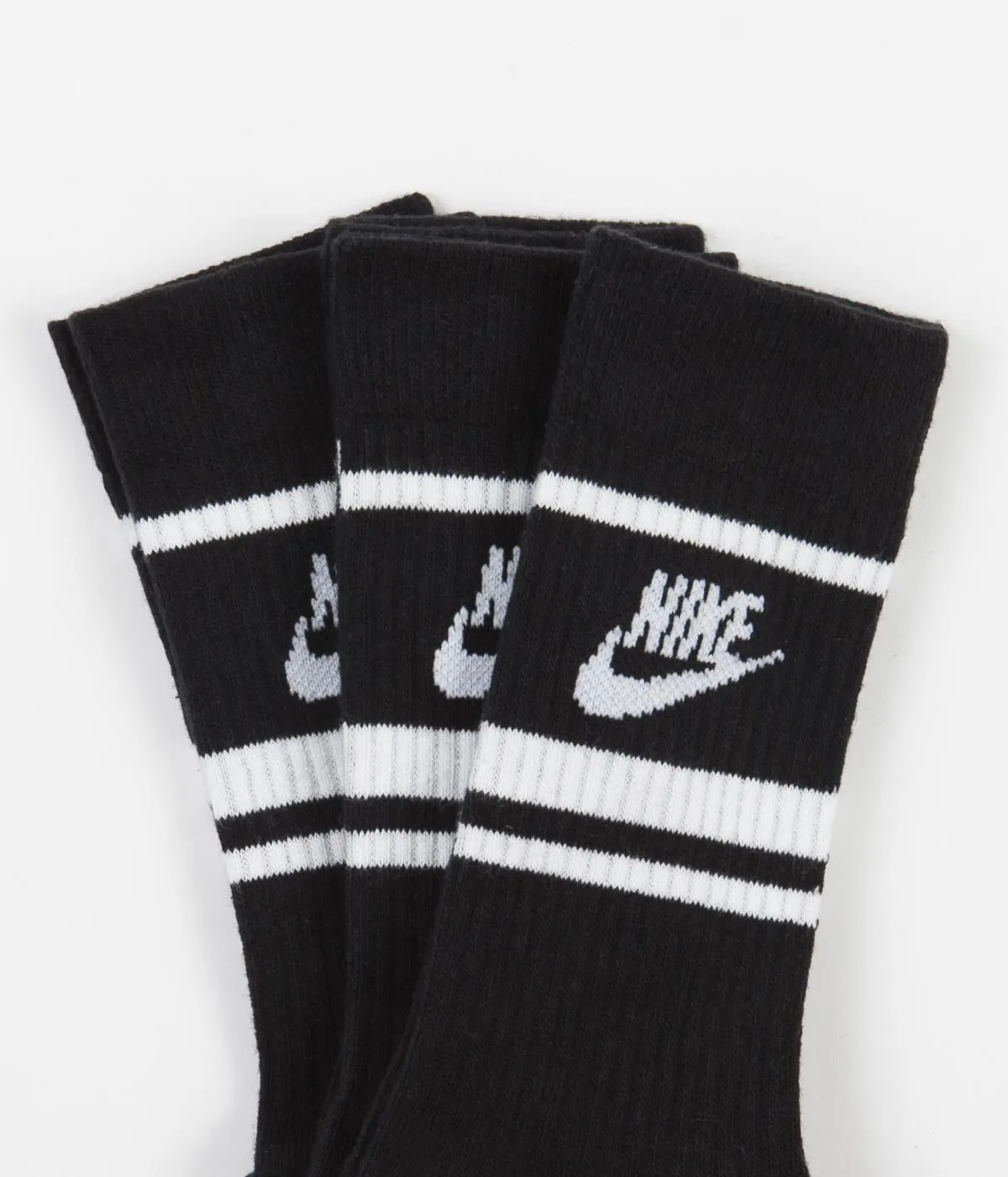 Nike Essential Stripe Crew Socks (3 Pack) - Black / White