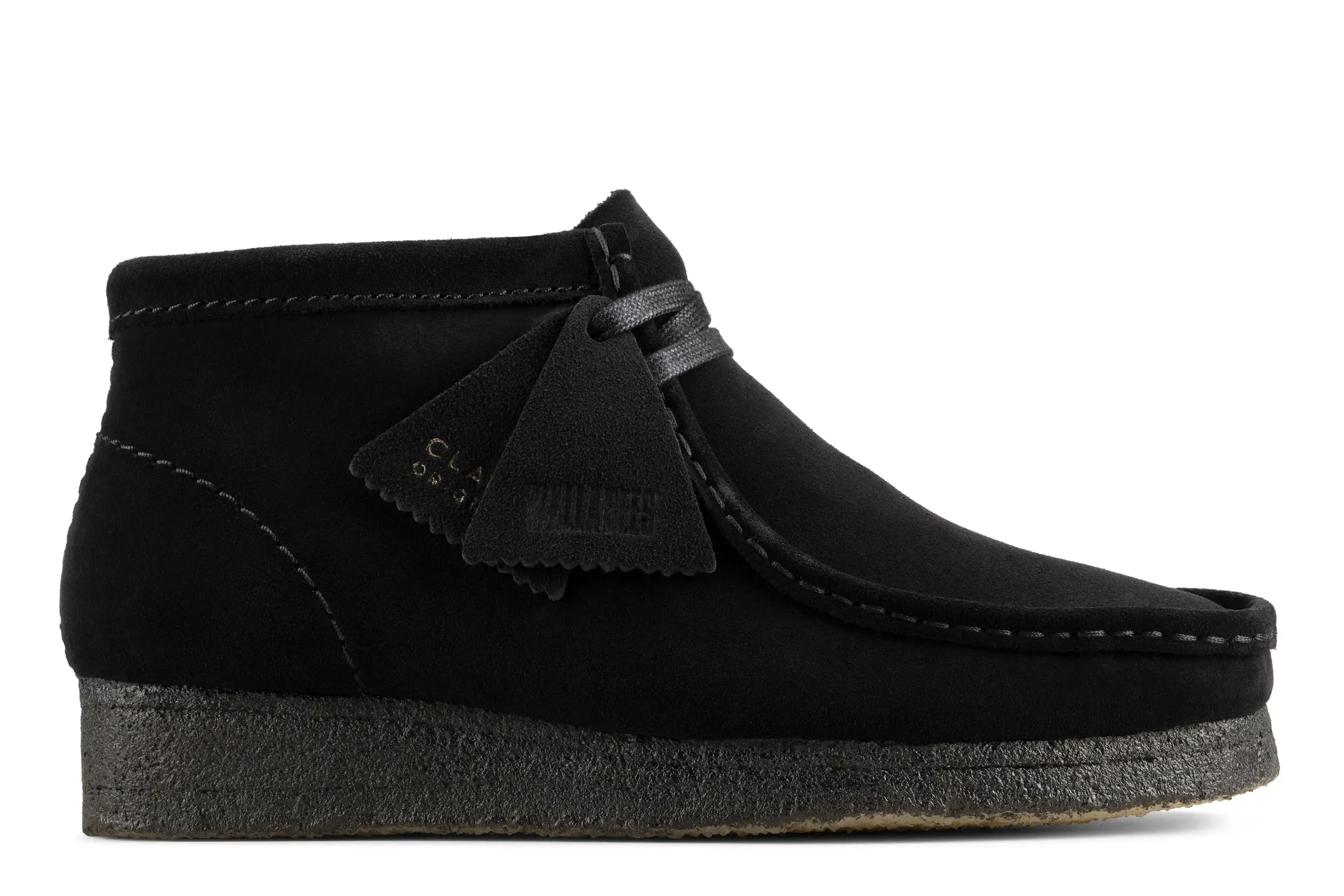 Women’s Clarks Wallabee Boot – Timeless Style with Iconic Comfort